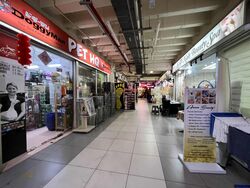 Boon Lay Shopping Centre (D22), Shop House #425736841